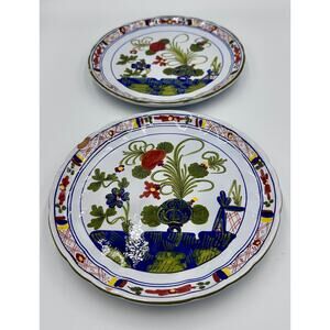 Italian Faenza “Garofano” Carnation pattern 7" Bread, Dessert, Salad Plate 2pc